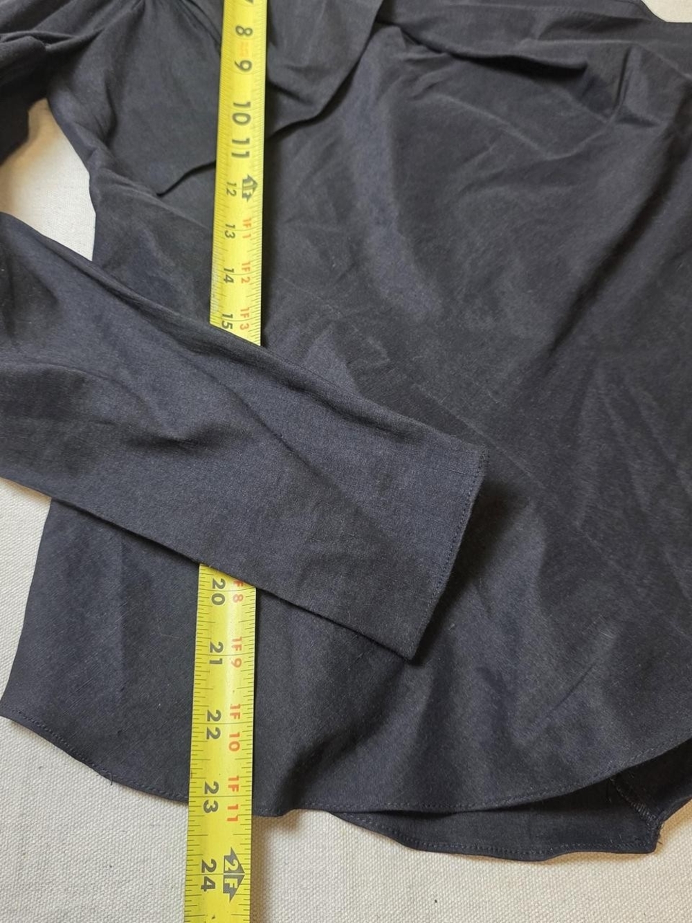 Linen Blend Blouse - Picture 7 of 7